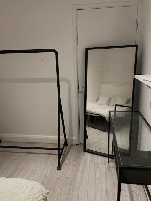 2 Bedroom Central London Apartment Modern And Stylish Extérieur photo